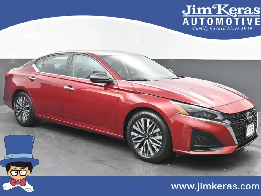 2024 Nissan Altima 2.5 SV photo 1