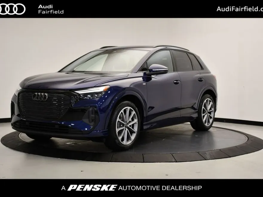 2026 Audi Q4 55 E-tron Premium Plus photo 1