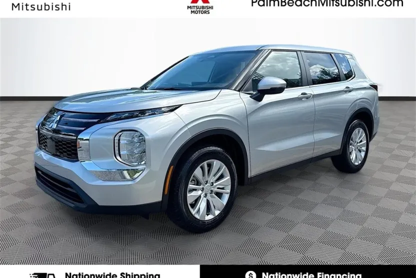 2025 Mitsubishi Outlander ES photo 1