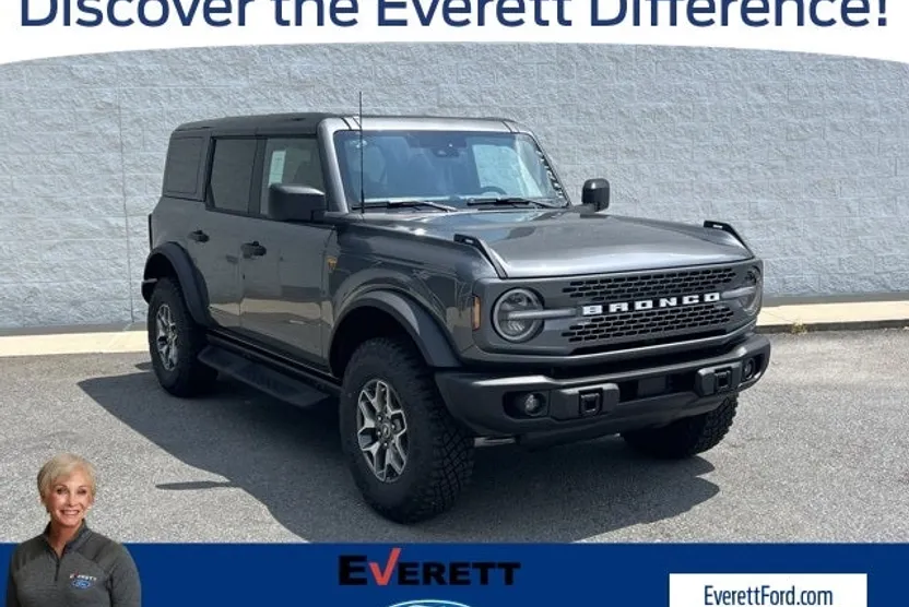 2025 Ford Bronco Badlands photo 1