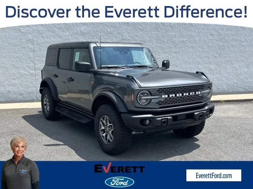 2025 Ford Bronco Badlands photo 1