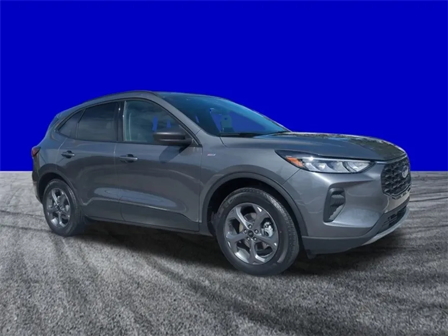 2026 Ford Escape ST-Line photo 1