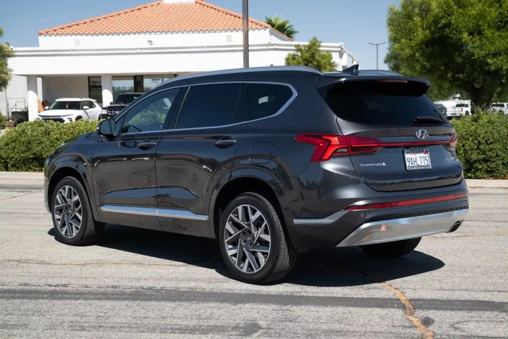 2022 Hyundai Santa Fe Calligraphy photo 1