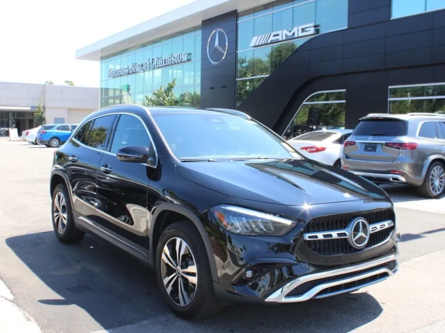 2025 Mercedes Benz GLA 250 photo 1