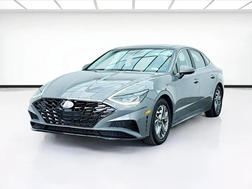 2023 Hyundai Sonata SEL photo 1