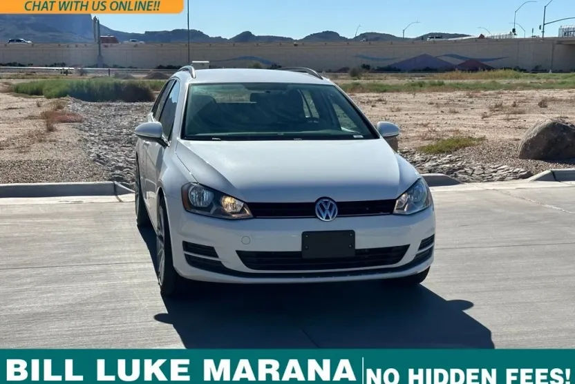 2016 Volkswagen Golf SportWagen S photo 1