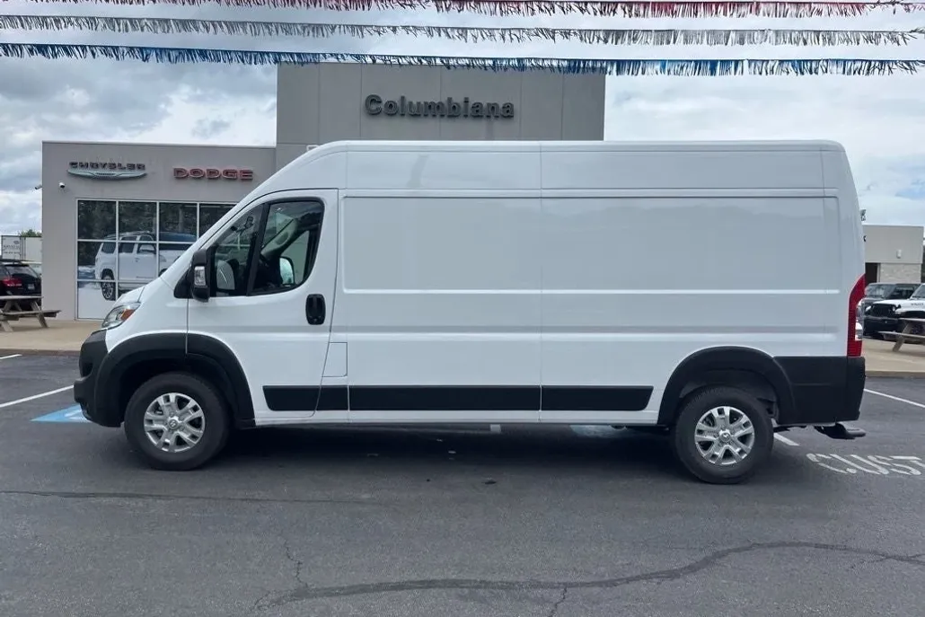 2025 Ram ProMaster 2500 photo 1