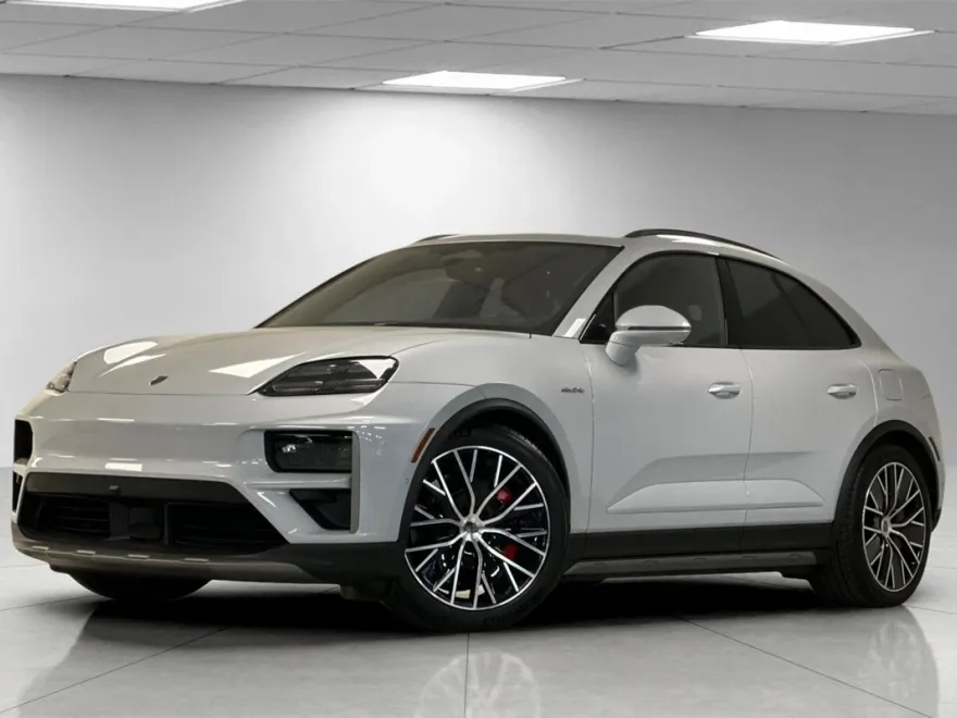2025 Porsche Macan Turbo Electric photo 1