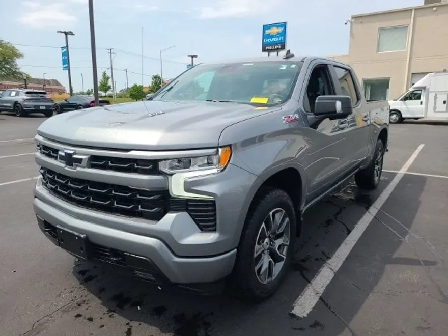 2023 Chevrolet Silverado 1500 RST photo 1