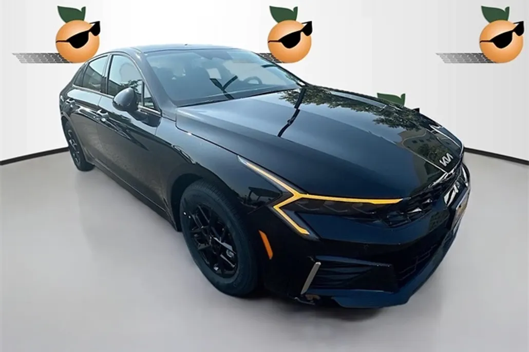 2026 Kia K5 LXS photo 1