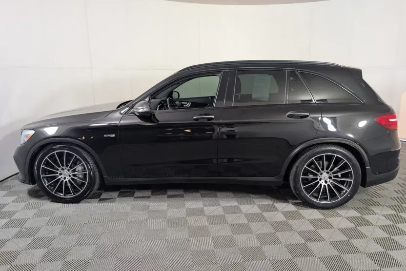 2019 Mercedes Benz GLC 43 AMG photo 1