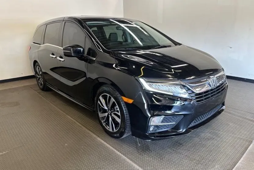 2019 Honda Odyssey Elite photo 1
