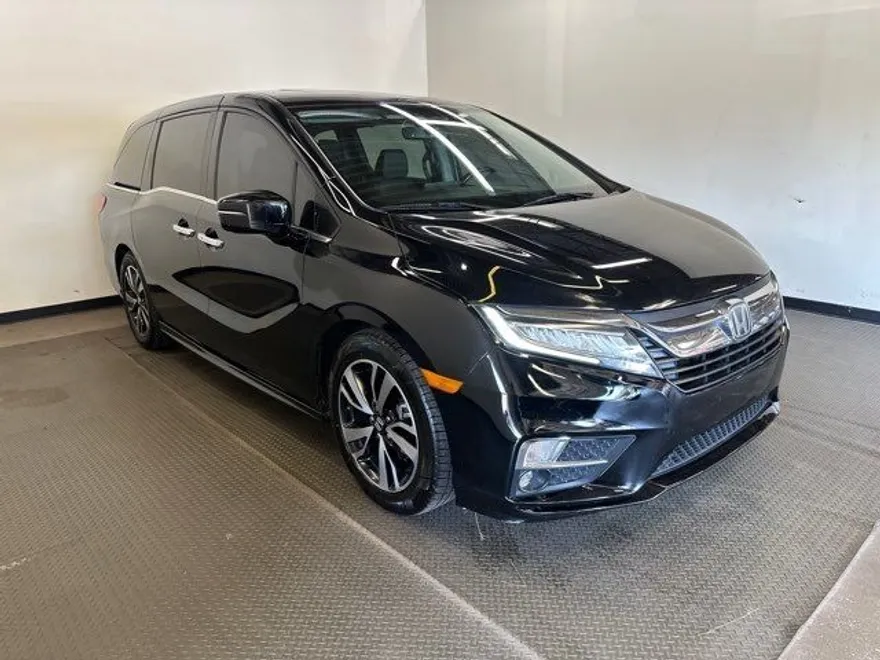 2019 Honda Odyssey Elite photo 1