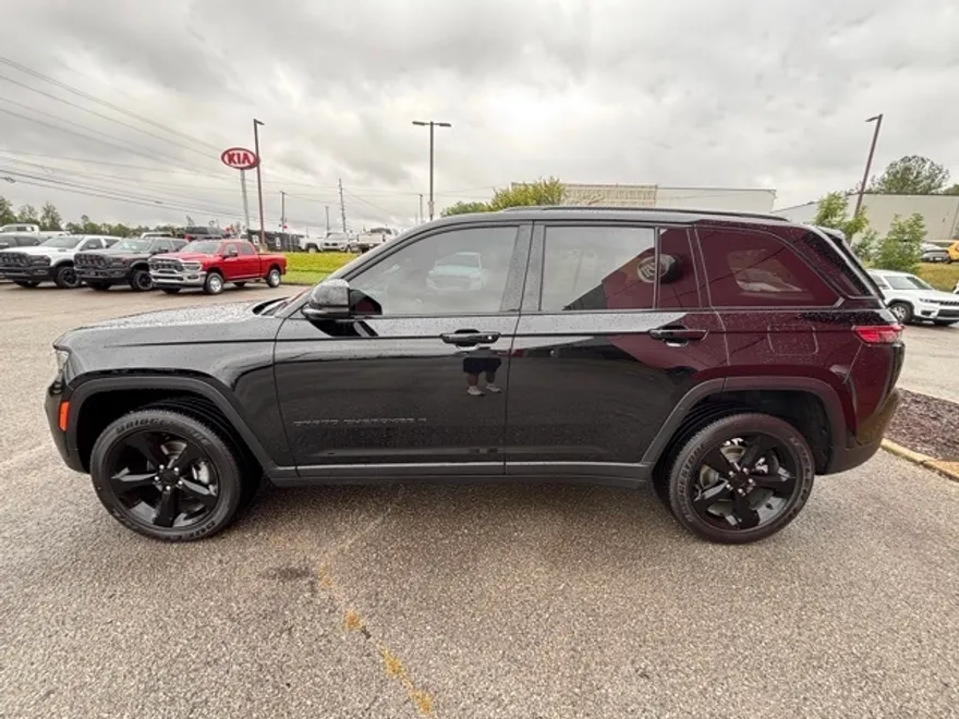 2024 Jeep Grand Cherokee Altitude X photo 1