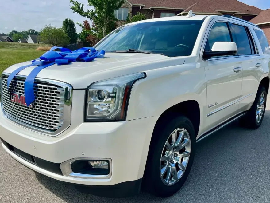 2015 Gmc Yukon Denali photo 1