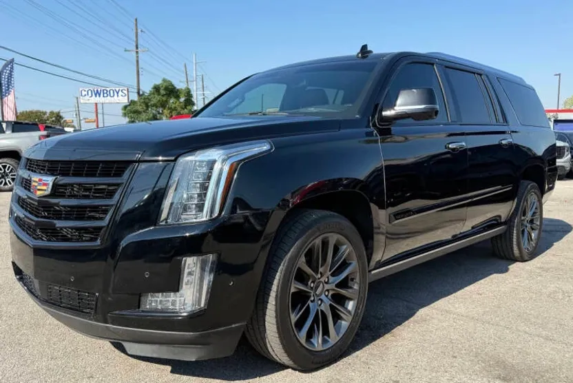 2020 Cadillac Escalade ESV Platinum photo 1