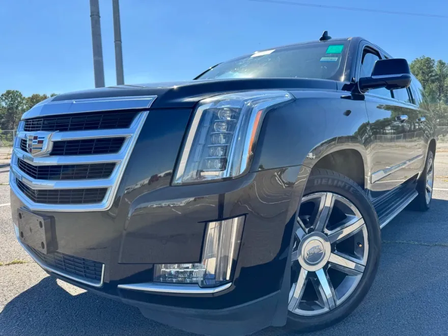 2016 Cadillac Escalade ESV Luxury photo 1