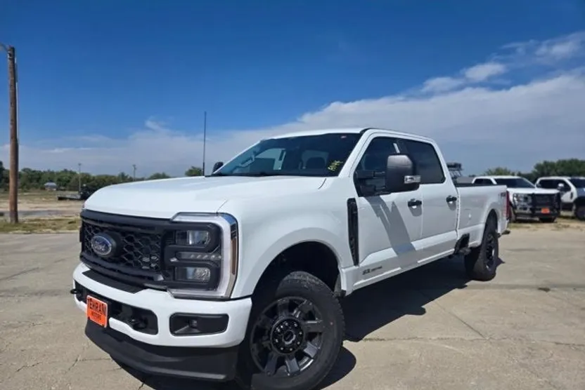 2026 Ford F-350 XL photo 1