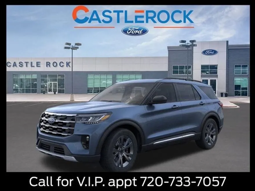 2025 Ford Explorer photo 1