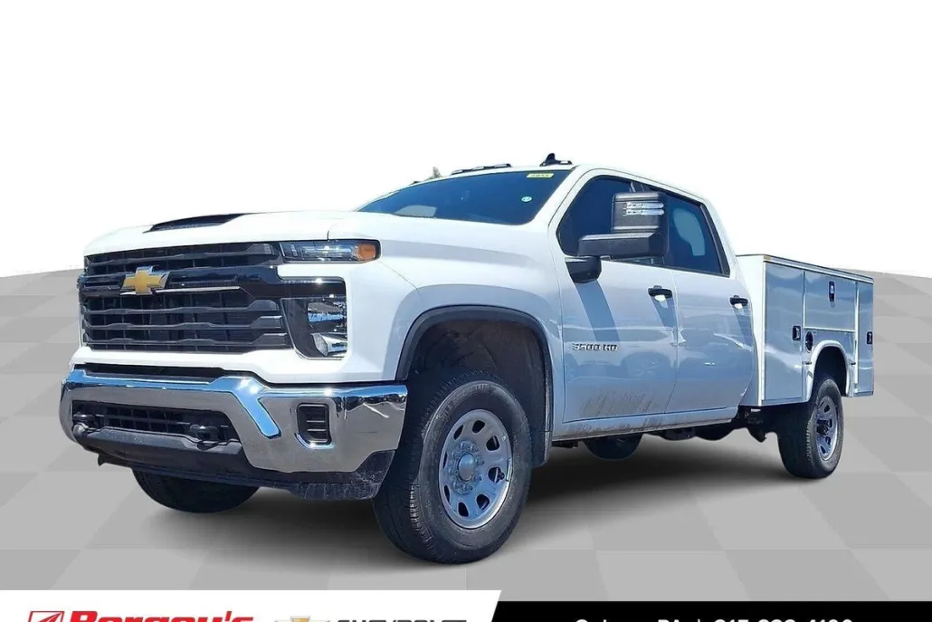 2025 Chevrolet Silverado 3500HD photo 1