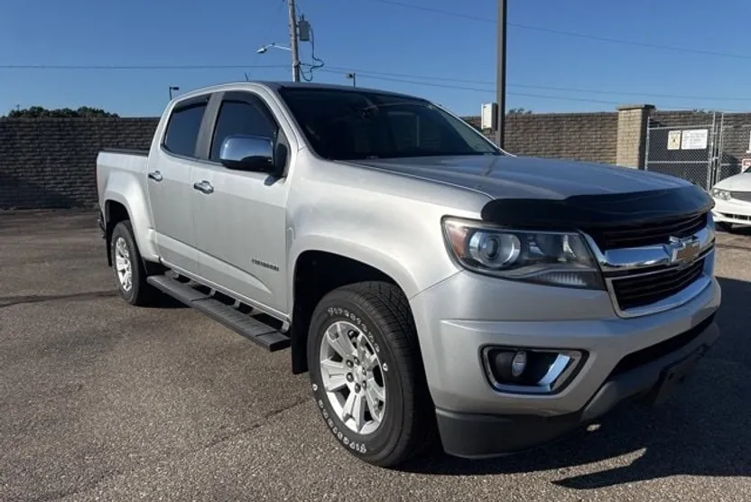 2015 Chevrolet Colorado LT photo 1