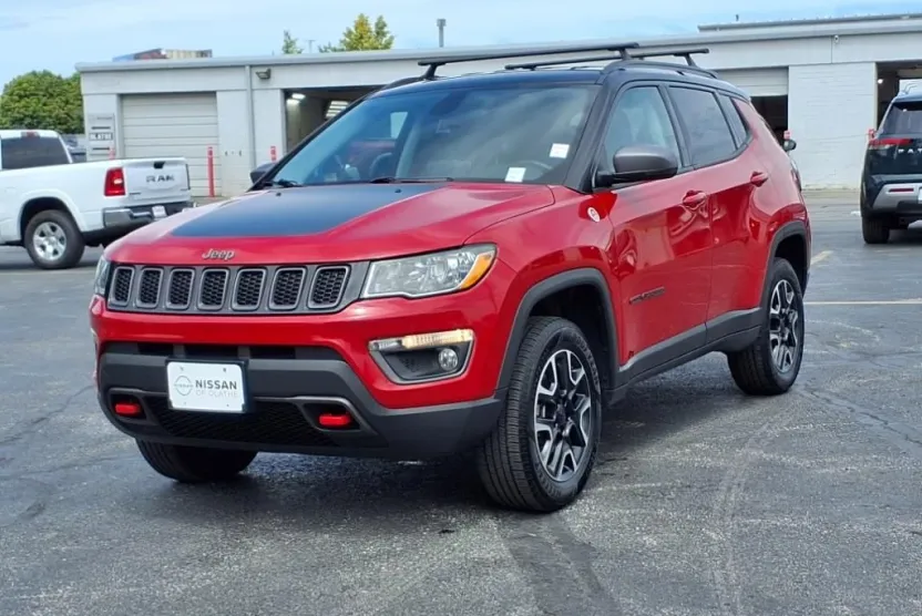 2020 Jeep Compass Trailhawk photo 1