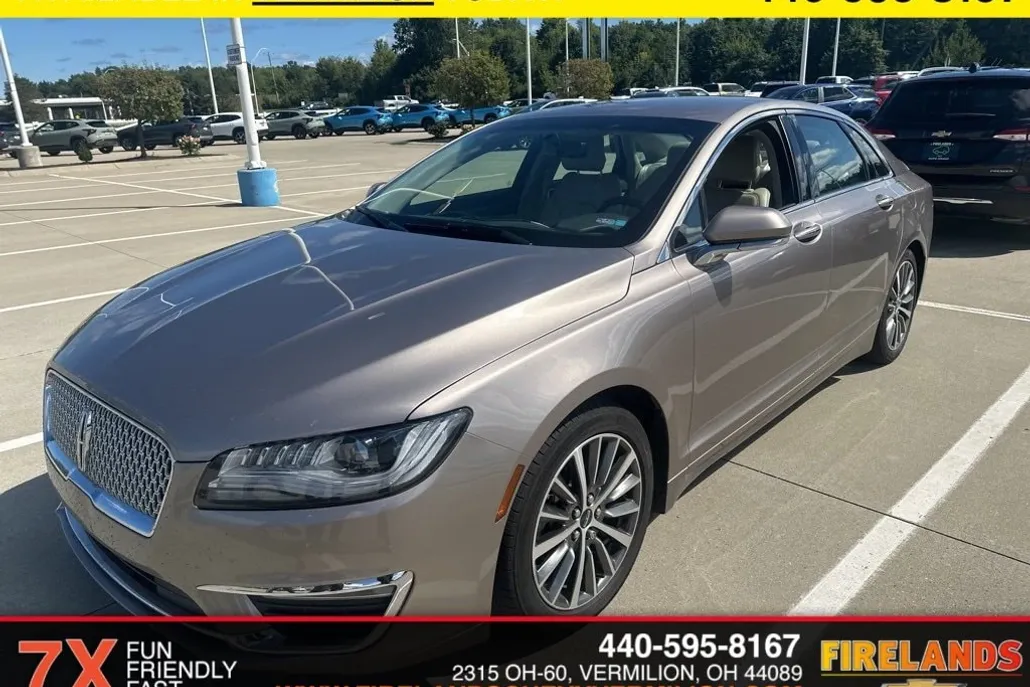 2018 Lincoln MKZ Premiere photo 1