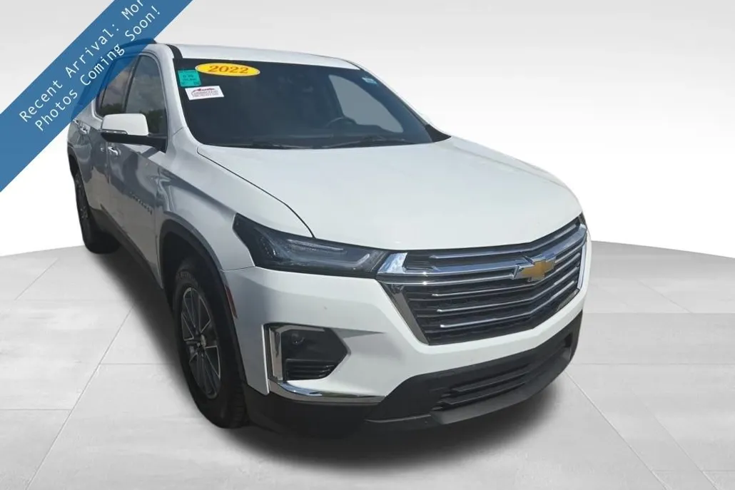 2022 Chevrolet Traverse Leather photo 1