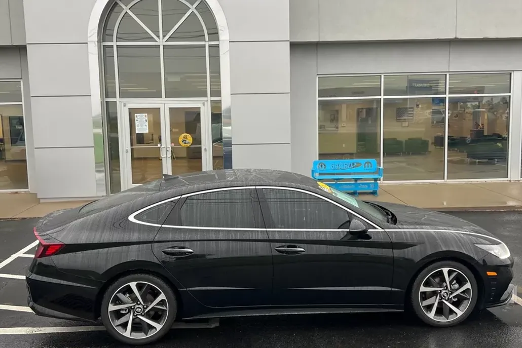 2023 Hyundai Sonata SEL Plus photo 1