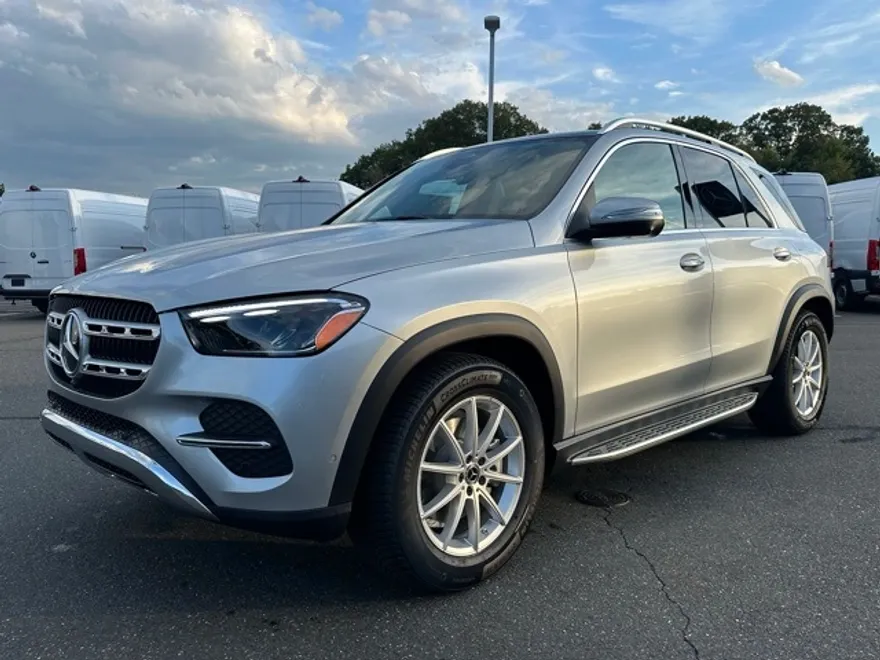 2026 Mercedes Benz GLE 350 4MATIC photo 1