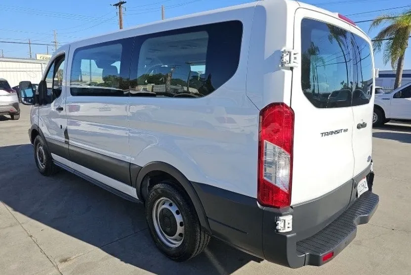 2018 Ford Transit photo 1