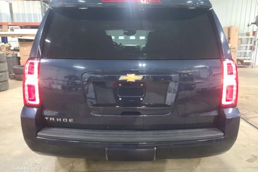 2017 Chevrolet Tahoe LT photo 1