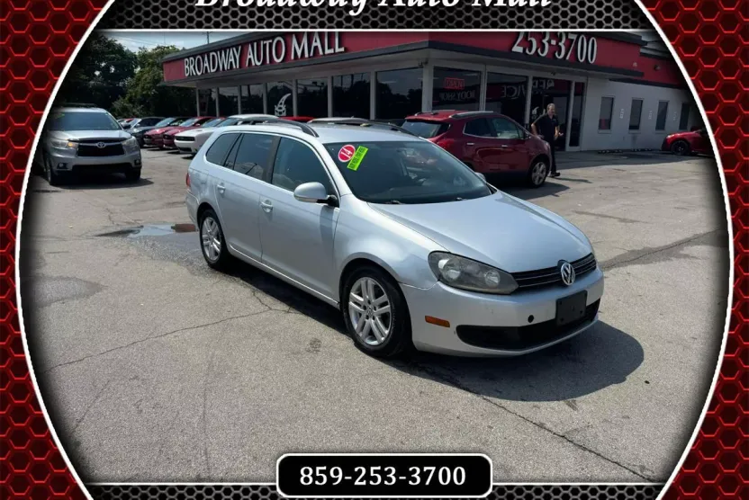 2014 Volkswagen Jetta SportWagen TDI photo 1