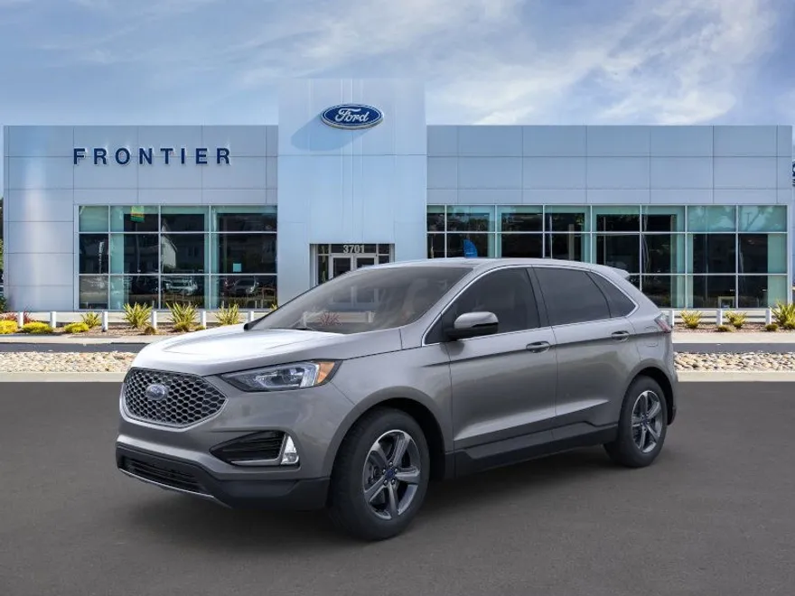 2024 Ford Edge SEL photo 1