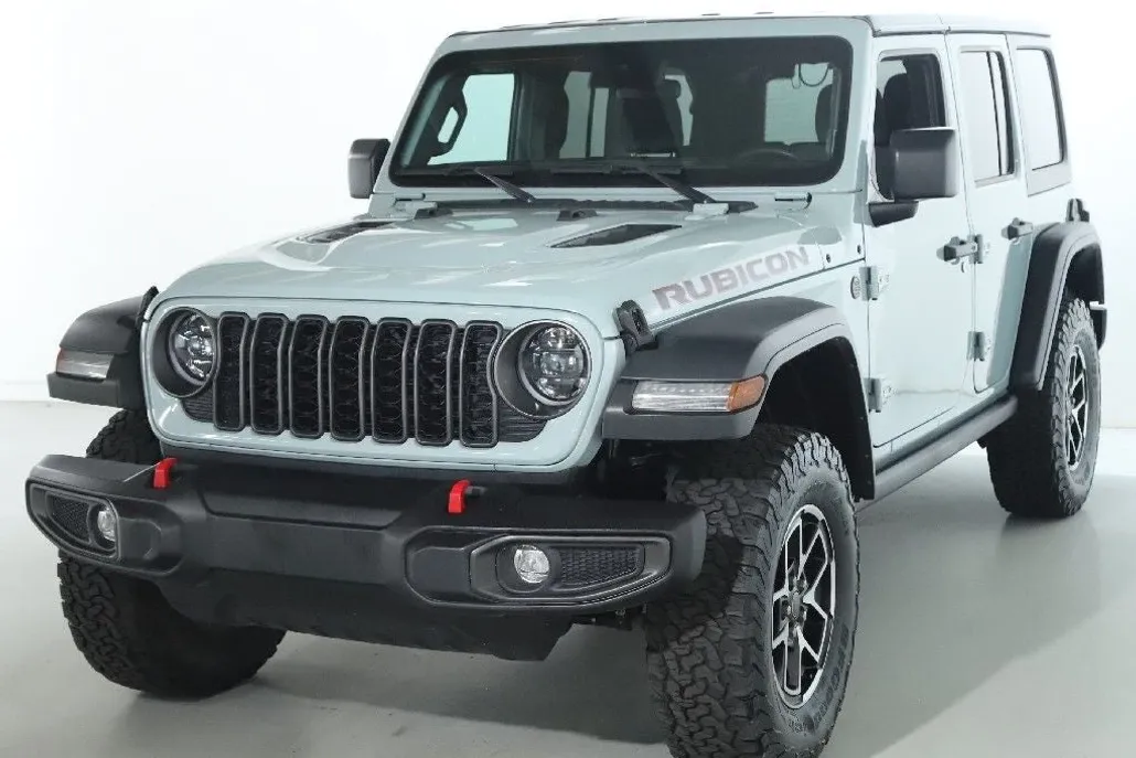 2024 Jeep Wrangler Rubicon photo 1