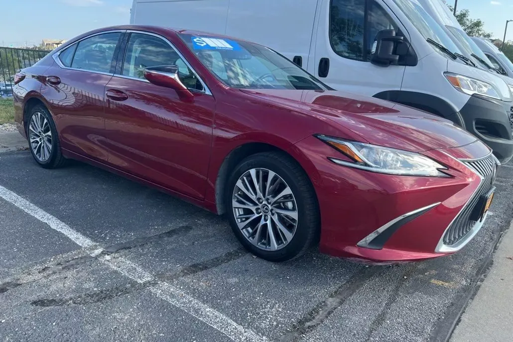 2020 Lexus ES 350 Premium photo 1