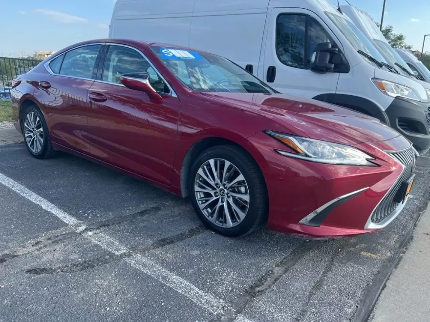 2020 Lexus ES 350 Premium photo 1