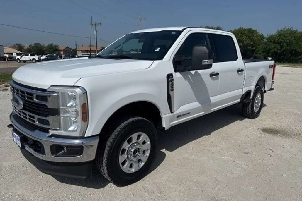 2024 Ford F-250 photo 1