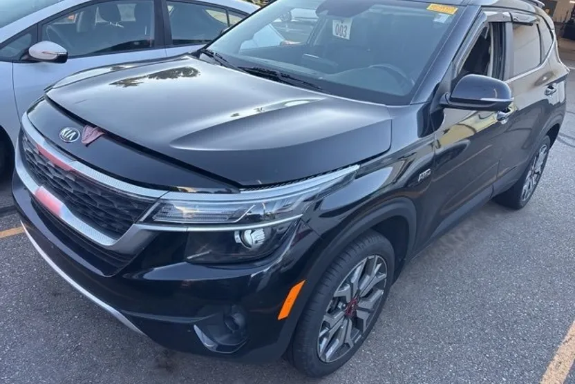 2021 Kia Seltos S photo 1