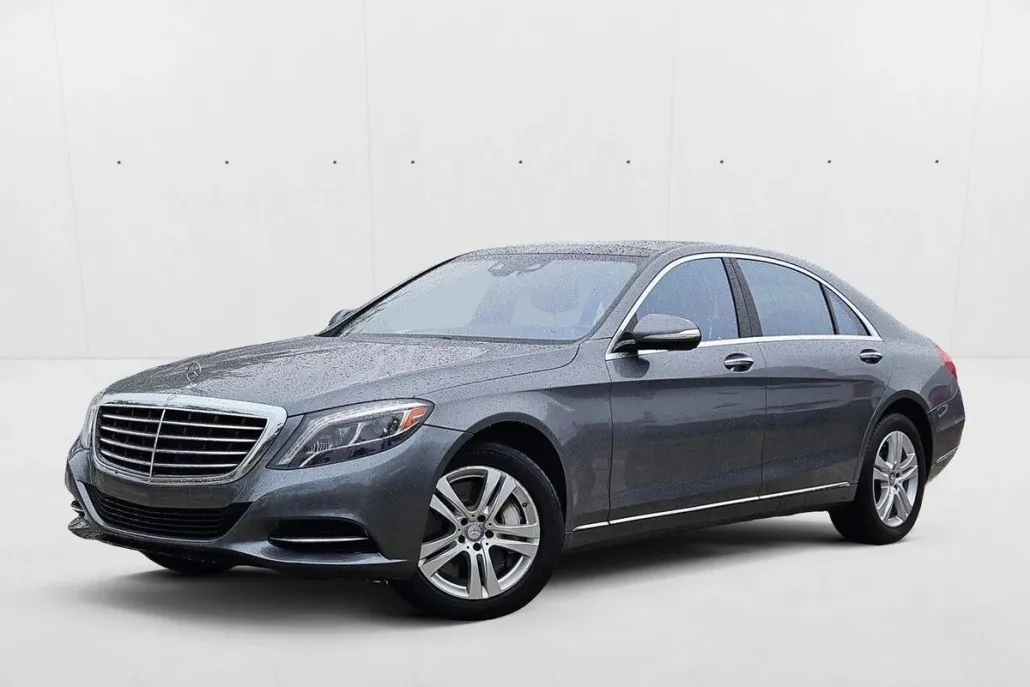 2017 Mercedes Benz S Maybach 550 photo 1