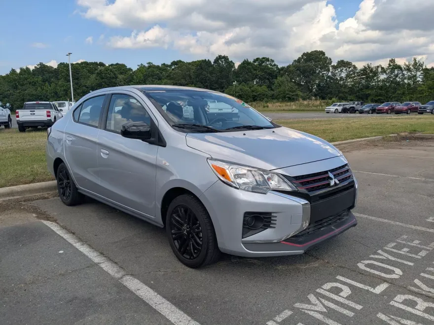 2023 Mitsubishi Mirage G4 Black Edition photo 1
