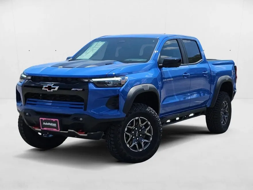 2025 Chevrolet Colorado ZR2 photo 1