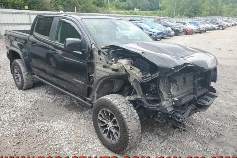 2017 Chevrolet Colorado ZR2 photo 1