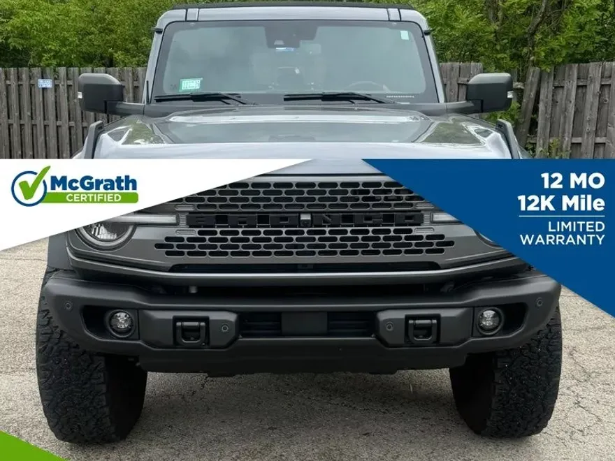 2023 Ford Bronco Badlands photo 1