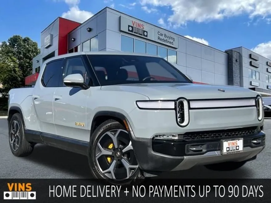 2022 Rivian R1T Adventure photo 1