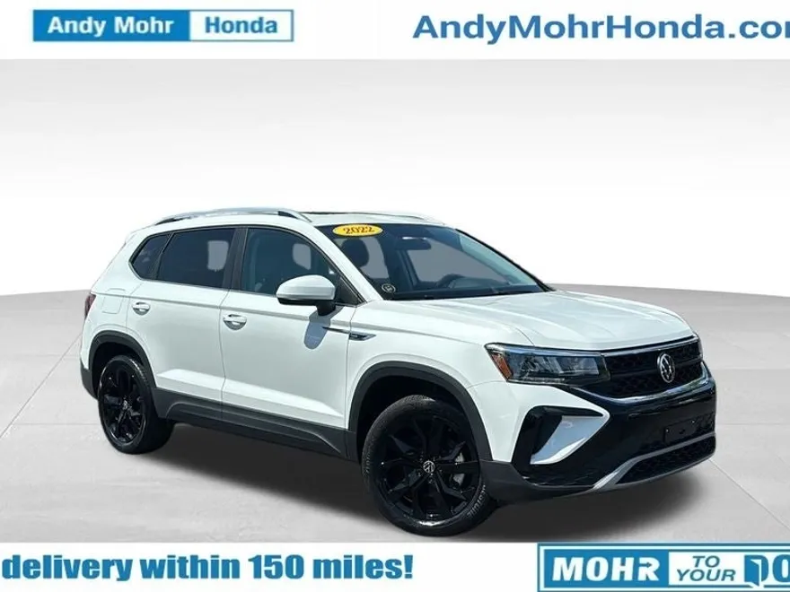 2022 Volkswagen Taos SE photo 1