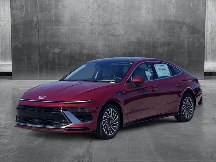 2025 Hyundai Sonata Hybrid Limited photo 1