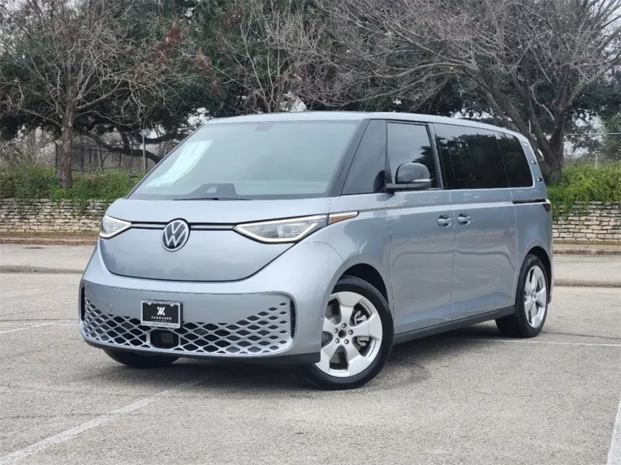 2025 Volkswagen ID. Buzz Pro S photo 1