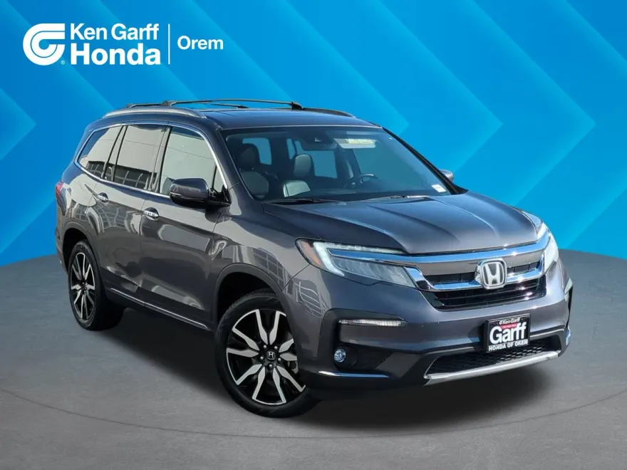 2019 Honda Pilot Touring photo 1