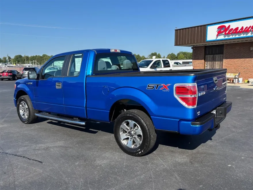 2014 Ford F-150 STX photo 2